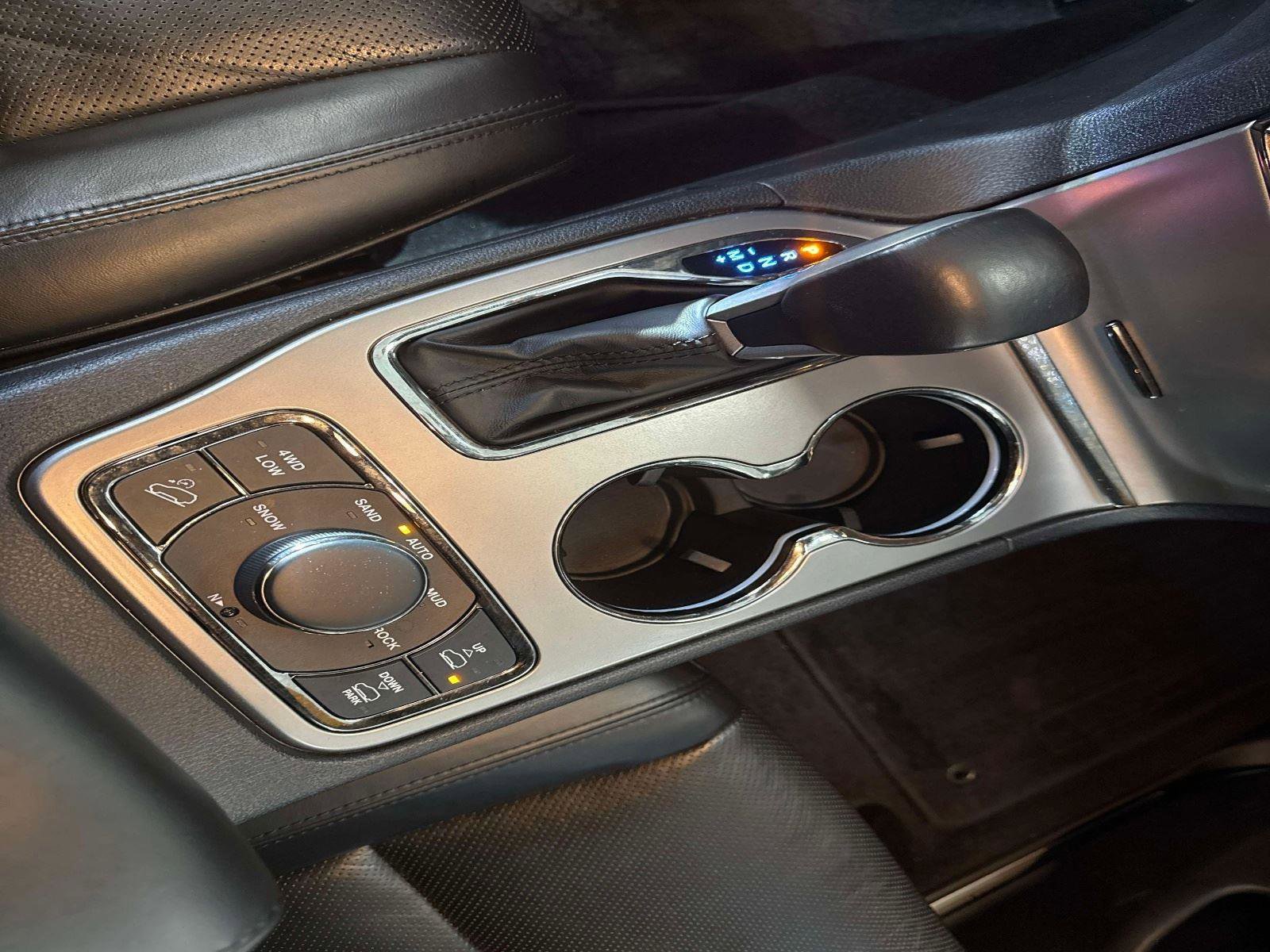 Used 2021 Jeep Grand Cherokee High Altitude image 24