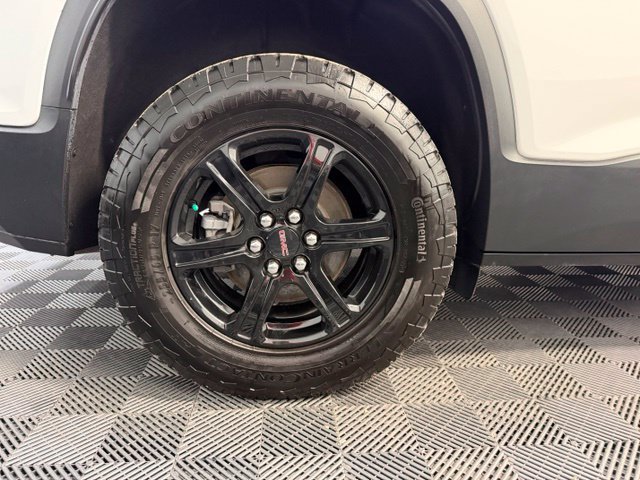 Used 2023 GMC Acadia AT4 w/ GMC Pro Grade Package AWD/4WD image 40