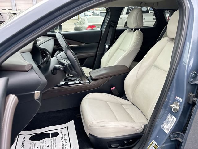 Used 2021 MAZDA CX-30 FWD 2.5 S w/ Premium Package image 17