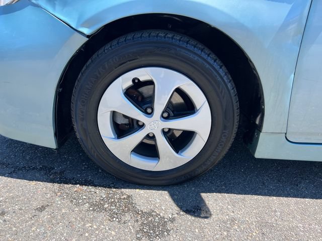 Used 2014 Toyota Prius Four FWD image 26
