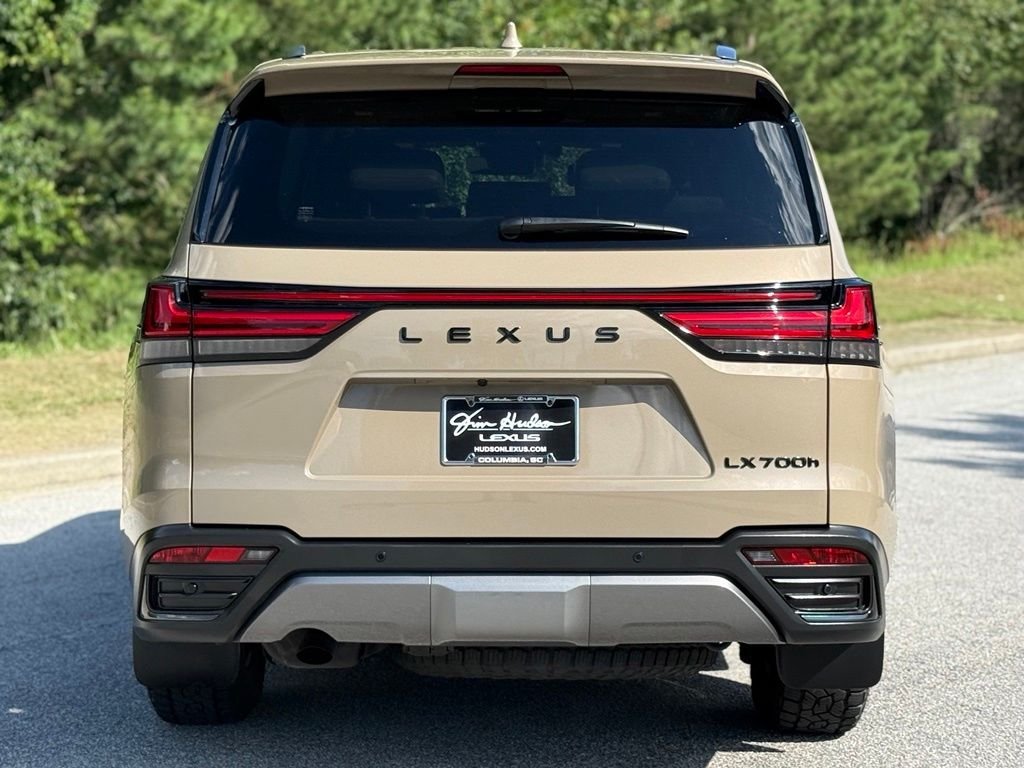 Certified 2025 Lexus LX 700h Overtrail AWD/4WD image 13