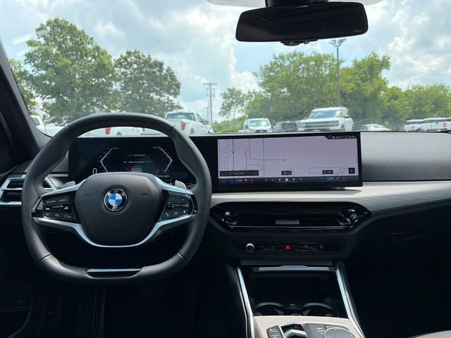 Used 2026 BMW 330i xDrive Sedan AWD/4WD image 26