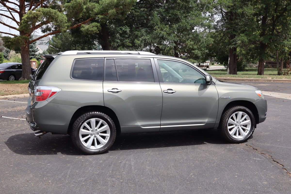 Used 2010 Toyota Highlander 4WD Hybrid image 4