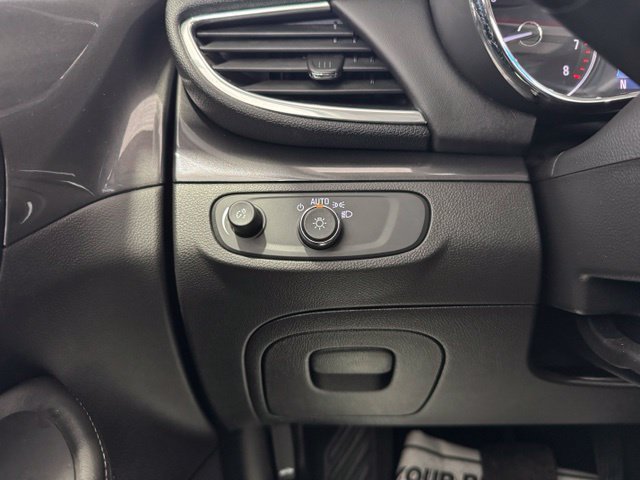 Used 2022 Buick Encore Preferred w/ Safety Package AWD/4WD image 17