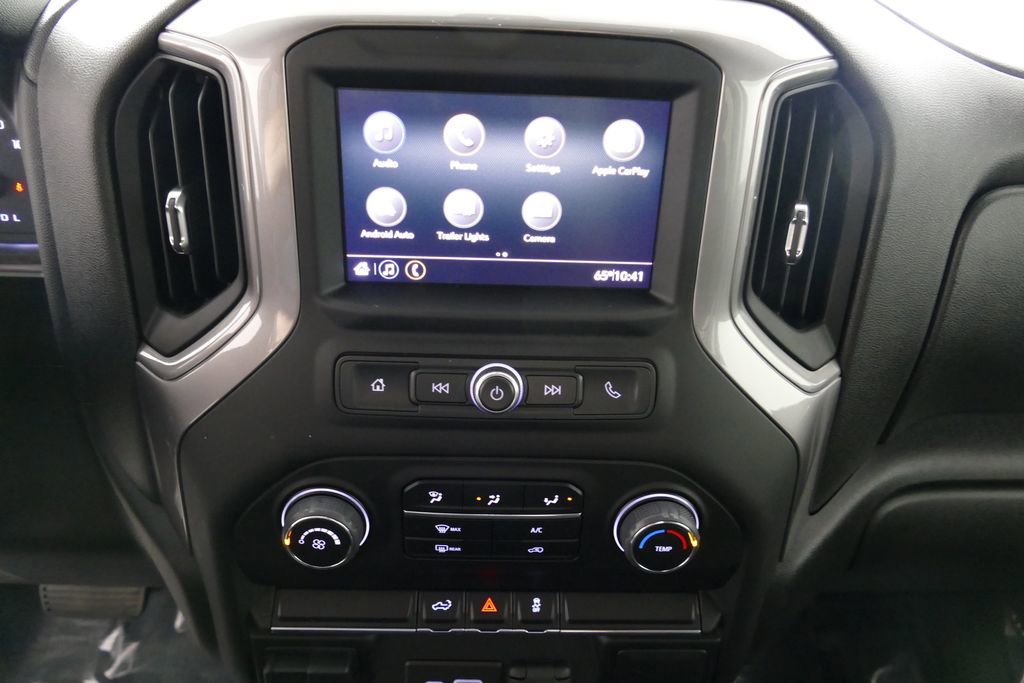 Used 2023 Chevrolet Silverado 2500 Custom w/ Custom Convenience Package image 9