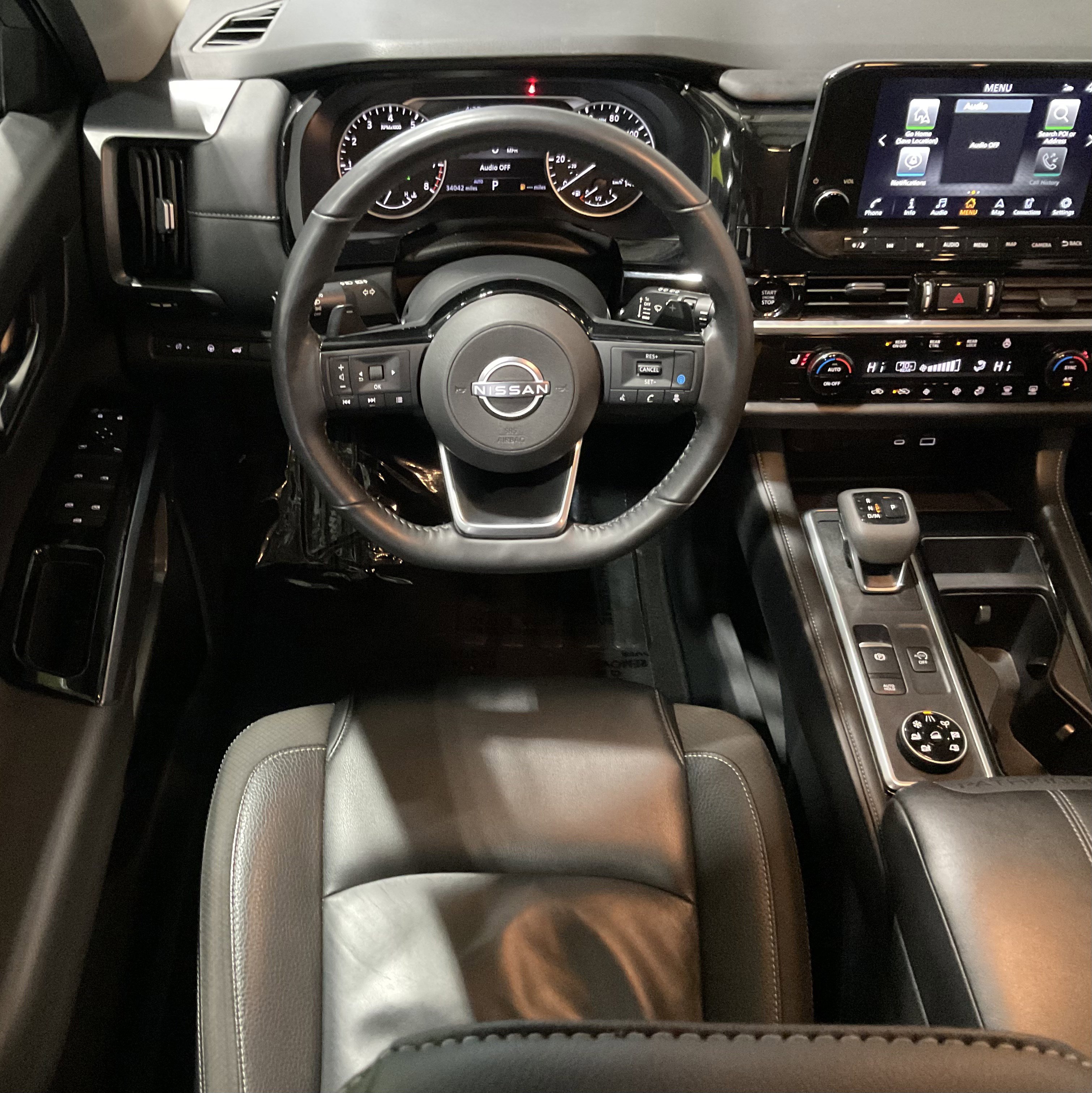 Used 2025 Nissan Pathfinder SL image 26