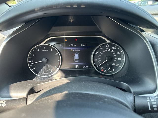 Used 2023 Nissan Murano S AWD/4WD image 12