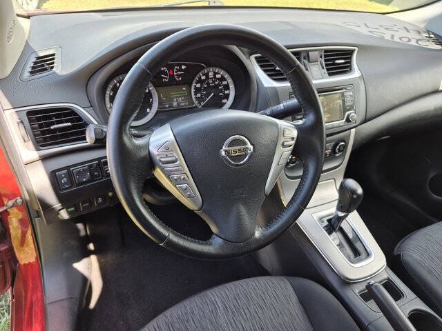 Used 2015 Nissan Sentra SV FWD image 15