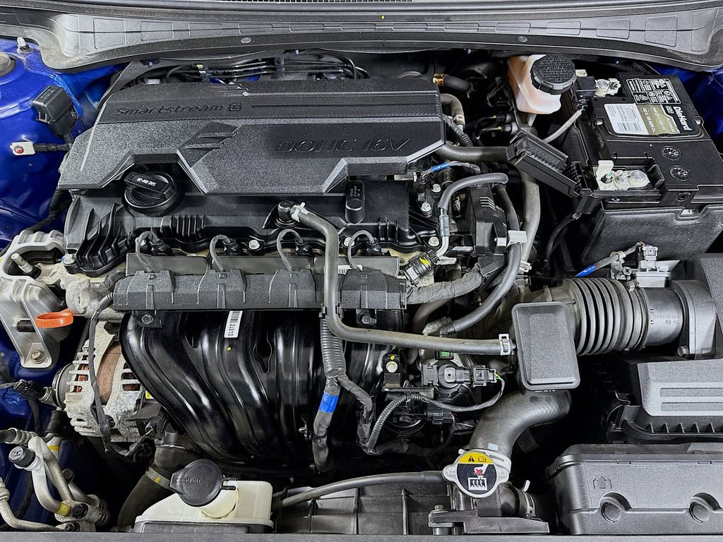 Certified 2021 Hyundai Elantra SEL w/ Convenience Package FWD image 32