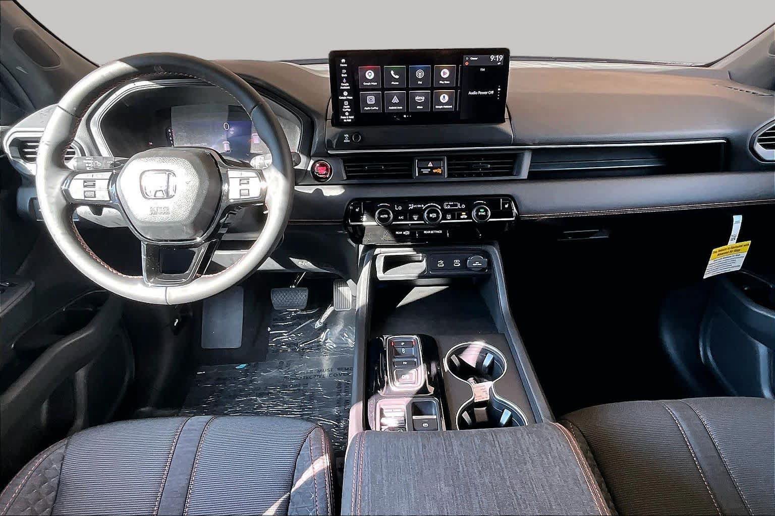 New 2026 Honda Pilot Sport image 5