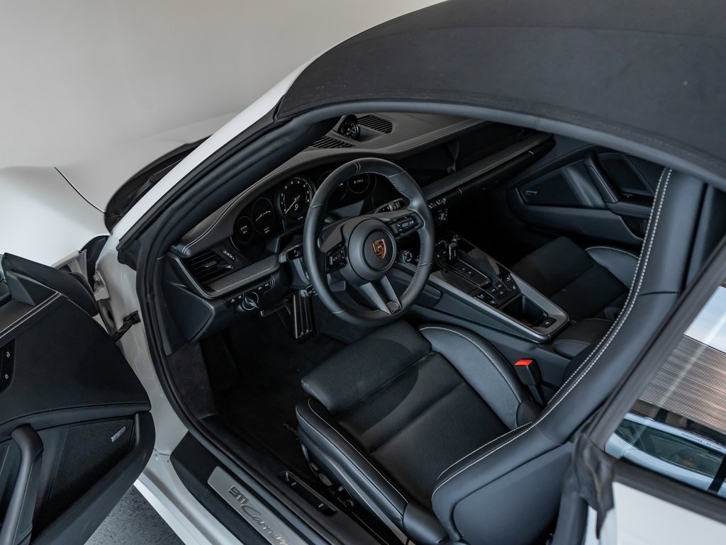 Certified 2024 Porsche 911 Carrera 4S image 4