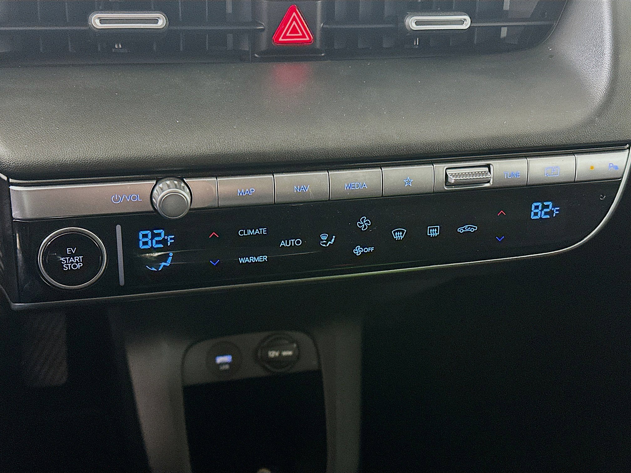 Used 2024 Hyundai Ioniq 5 SEL image 24