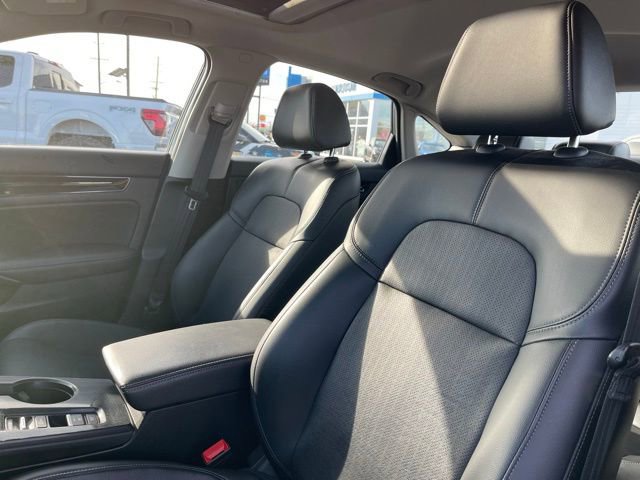 Used 2022 Honda Civic Touring image 10