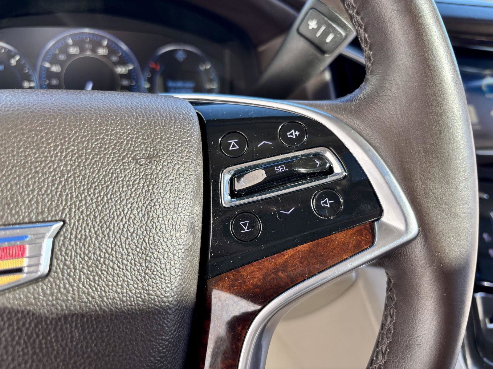 Used 2015 Cadillac Escalade ESV Premium image 19