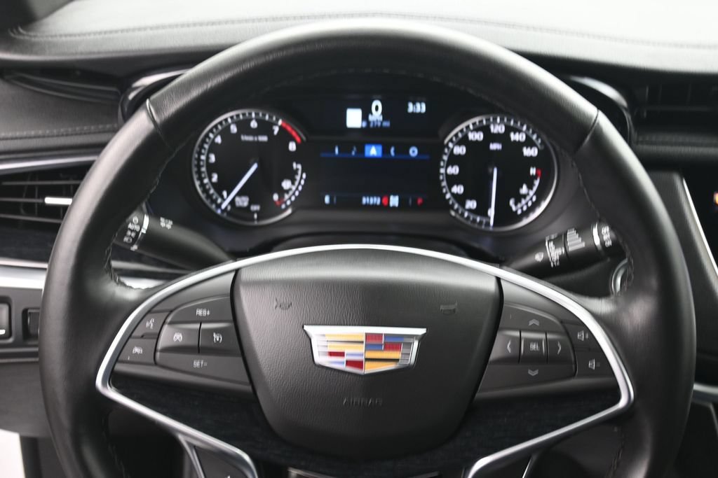 Certified 2025 Cadillac XT5 Premium Luxury AWD/4WD image 9