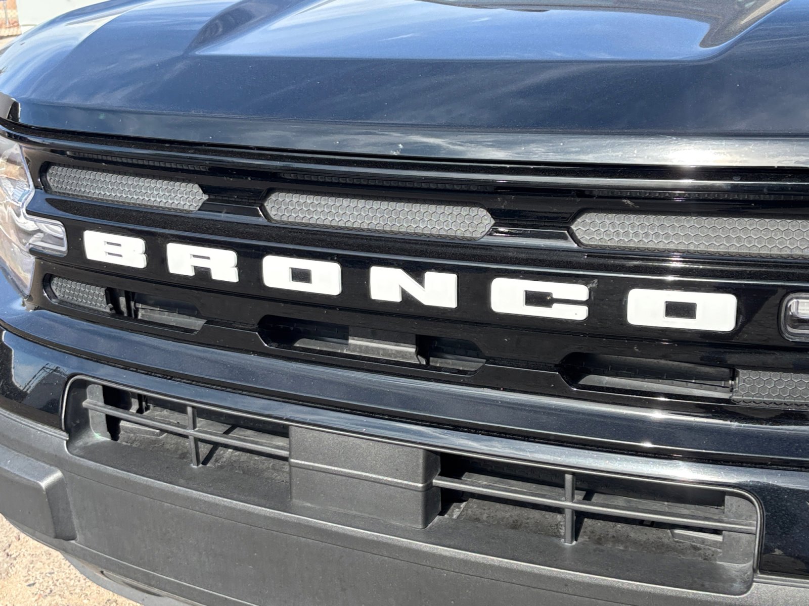 Used 2023 Ford Bronco Sport Outer Banks w/ Tech Package image 21