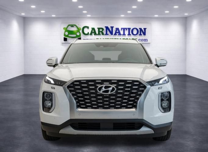 Used 2020 Hyundai Palisade SEL FWD image 2