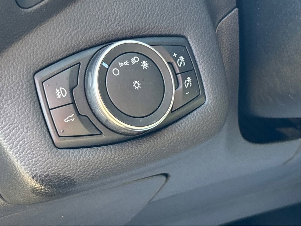 Used 2018 Ford Escape SE w/ SE Sync 3 Package image 33