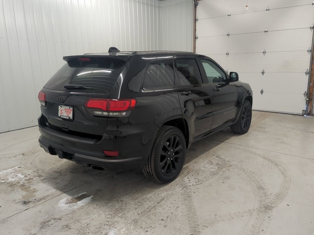 Used 2018 Jeep Grand Cherokee High Altitude image 3