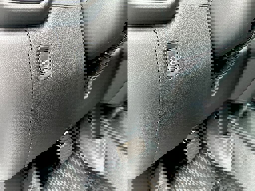 New 2025 GMC Sierra 2500 Pro w/ Convenience Package image 44