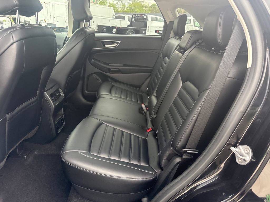 Used 2024 Ford Edge SEL w/ Convenience Package AWD/4WD image 19