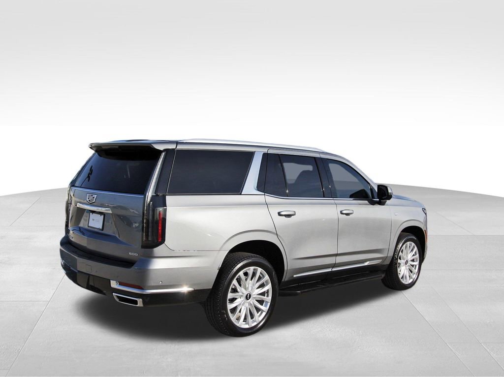 Used 2025 Cadillac Escalade Luxury image 4
