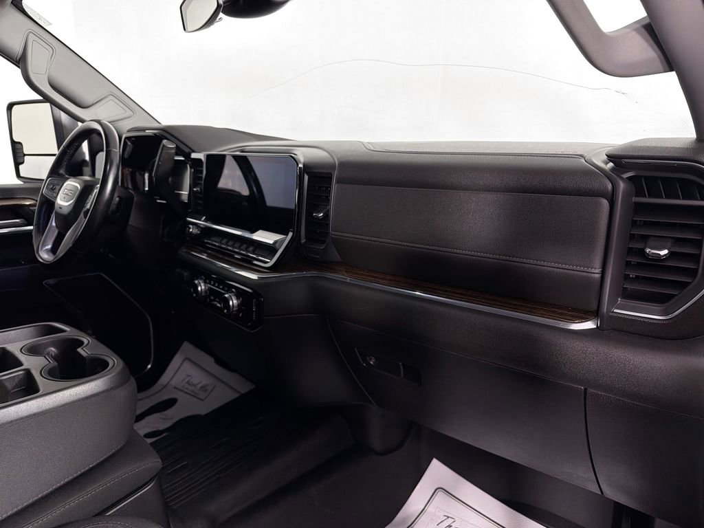 Used 2024 GMC Sierra 2500 SLE w/ SLE Value Package; image 29