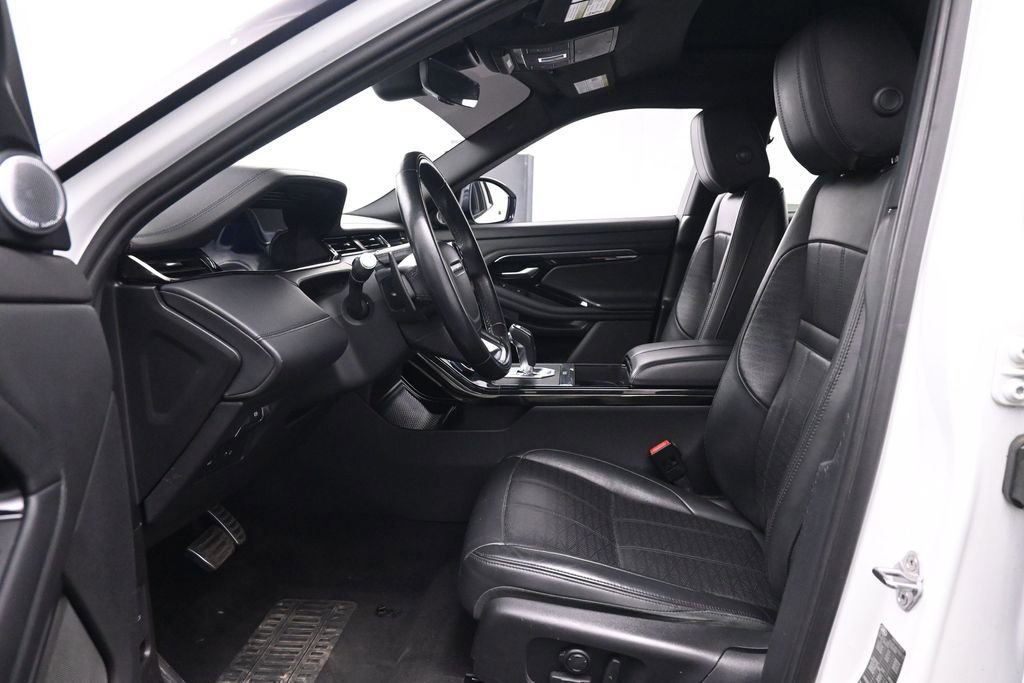 Used 2020 Land Rover Range Rover Evoque R-Dynamic SE AWD/4WD image 14