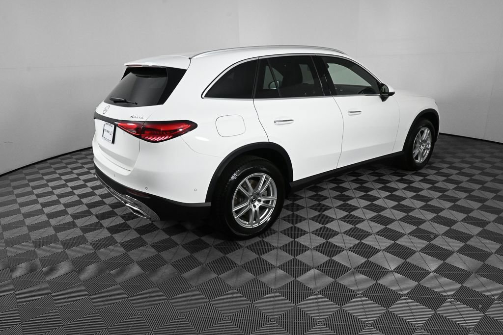 Certified 2025 Mercedes-Benz GLC 300 4MATIC image 25