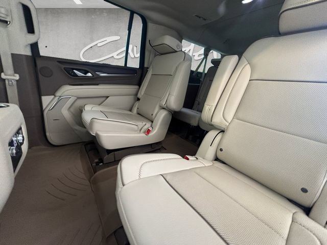 Used 2022 GMC Yukon XL Denali AWD/4WD image 28