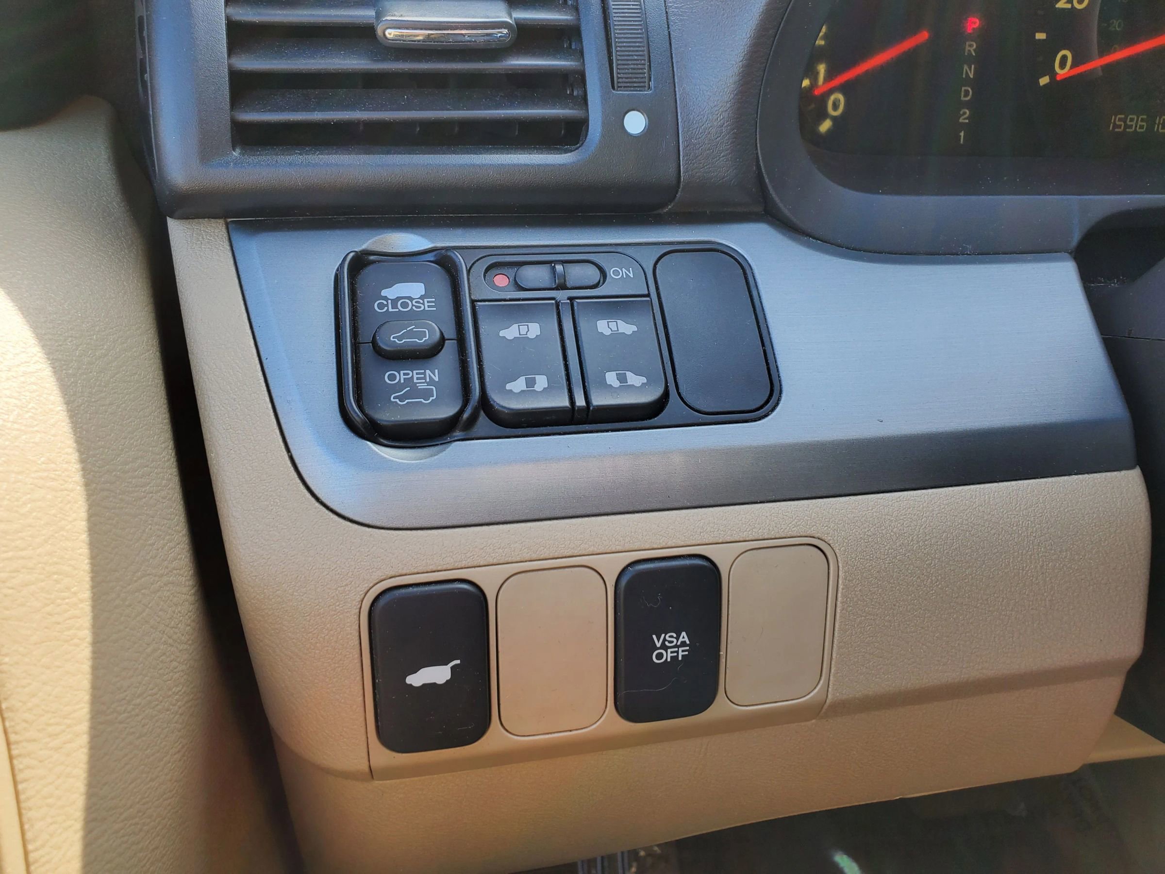 Used 2010 Honda Odyssey EX-L image 39