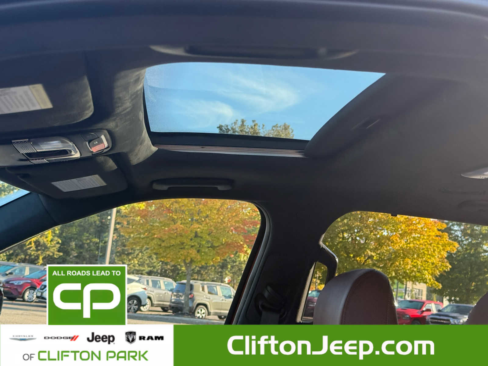 Used 2023 Kia Telluride SX Prestige image 16