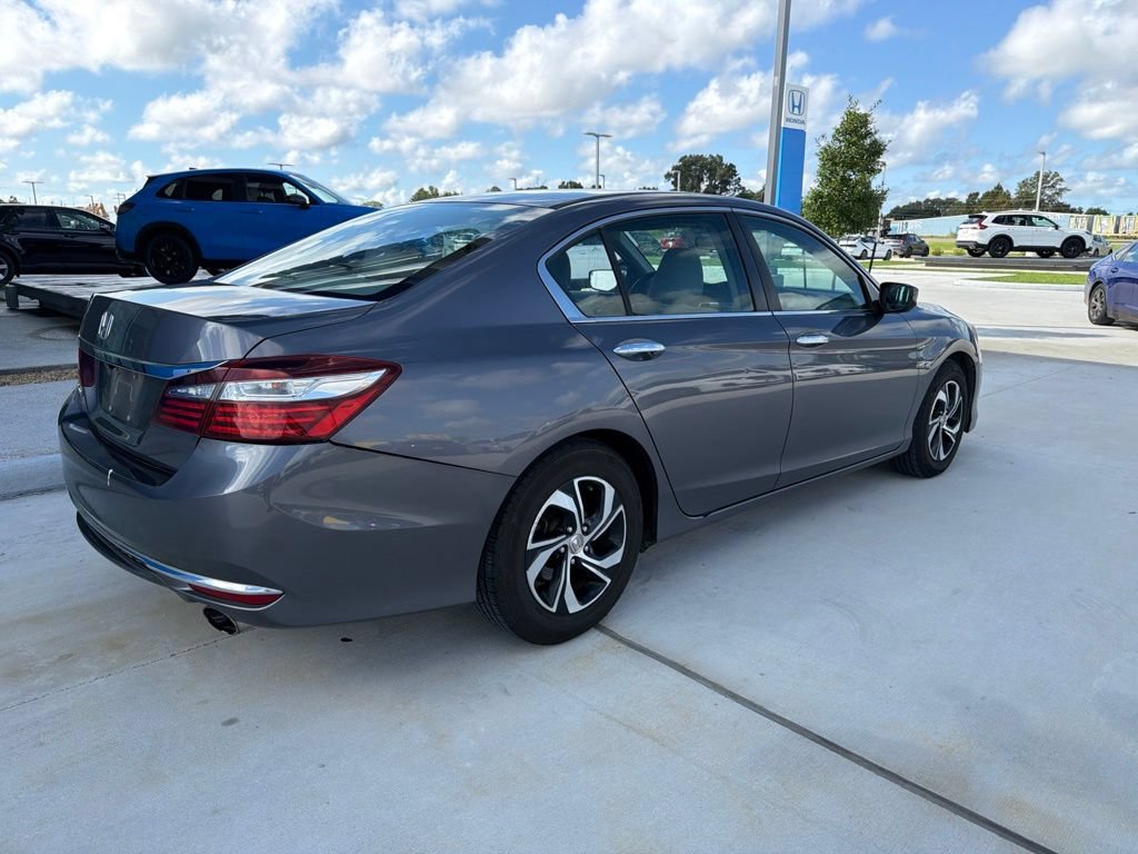 Used 2016 Honda Accord LX image 5