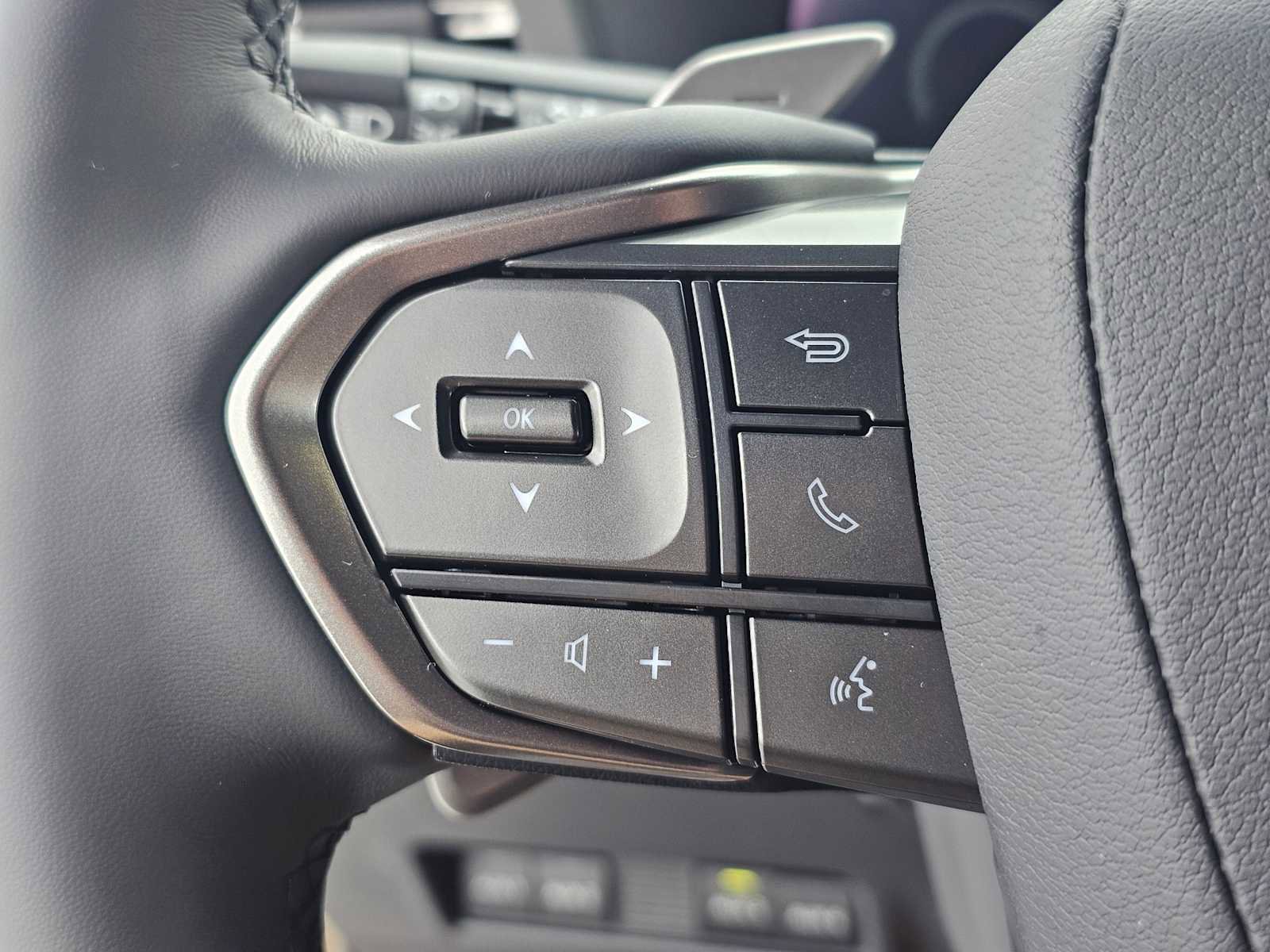Used 2026 Lexus GX 550 w/ Accessory Package (32) AWD/4WD image 28