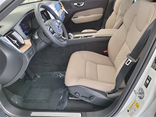 New 2026 Volvo XC60 B5 Plus w/ Protection Package Premier image 9