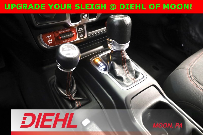 Used 2022 Jeep Wrangler Unlimited Rubicon w/ LED Lighting Group image 24