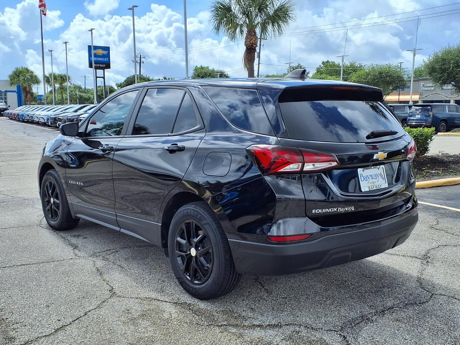 Used 2023 Chevrolet Equinox LS w/ LPO, Cargo Package FWD image 23