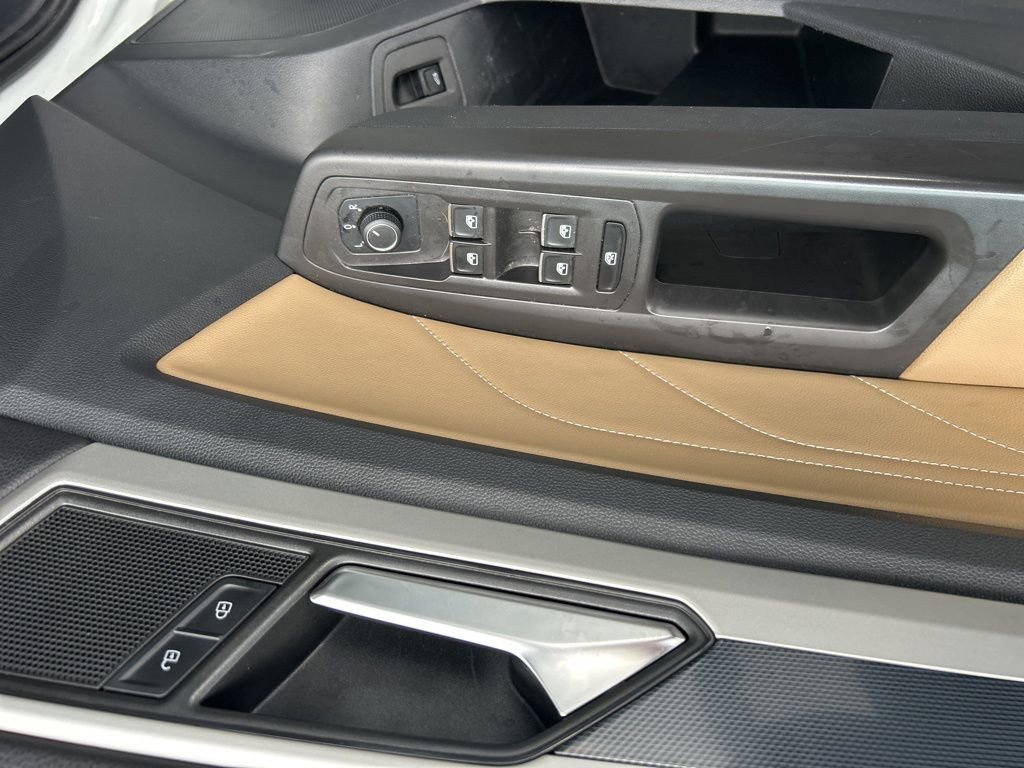 Used 2023 Volkswagen Atlas Cross Sport SE image 15