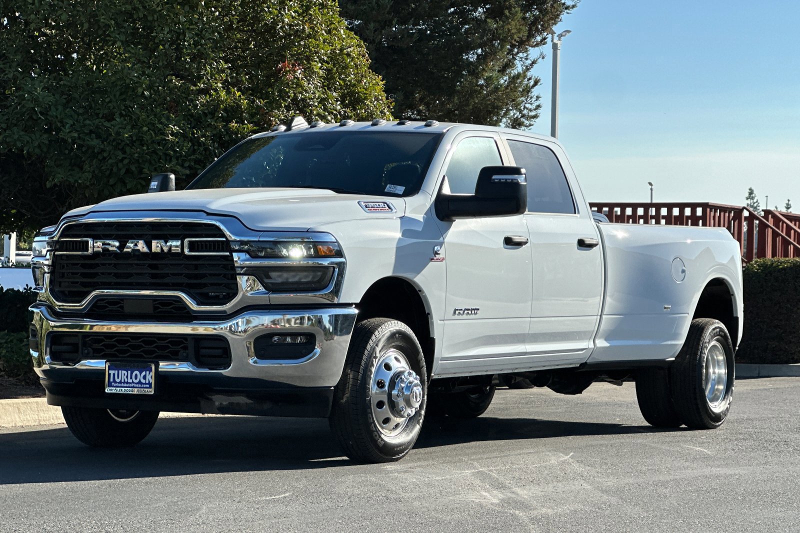 New 2026 RAM 3500 Big Horn image 8