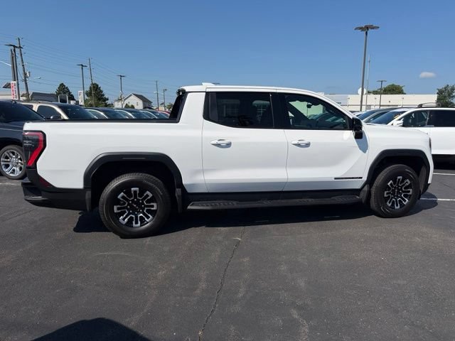Certified 2026 GMC Sierra EV Elevation w/ Premium Package AWD/4WD image 9