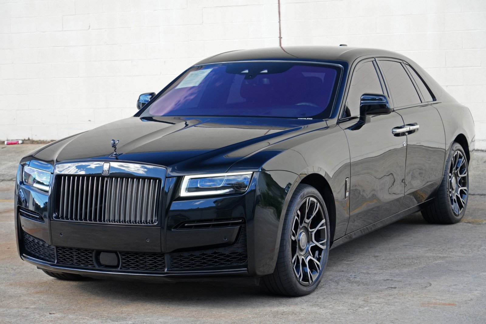 Used 2024 Rolls-Royce Ghost Black Badge w/ Black Badge Ghost Package AWD/4WD image 69