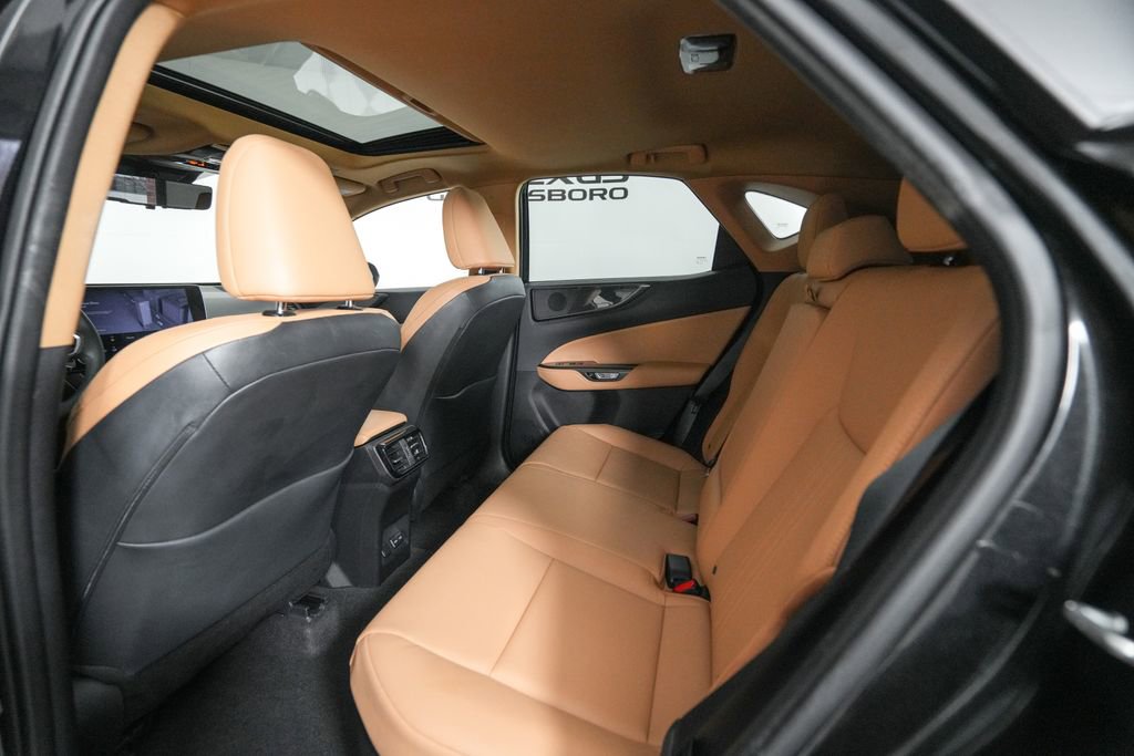 Certified 2022 Lexus NX 350h AWD image 13
