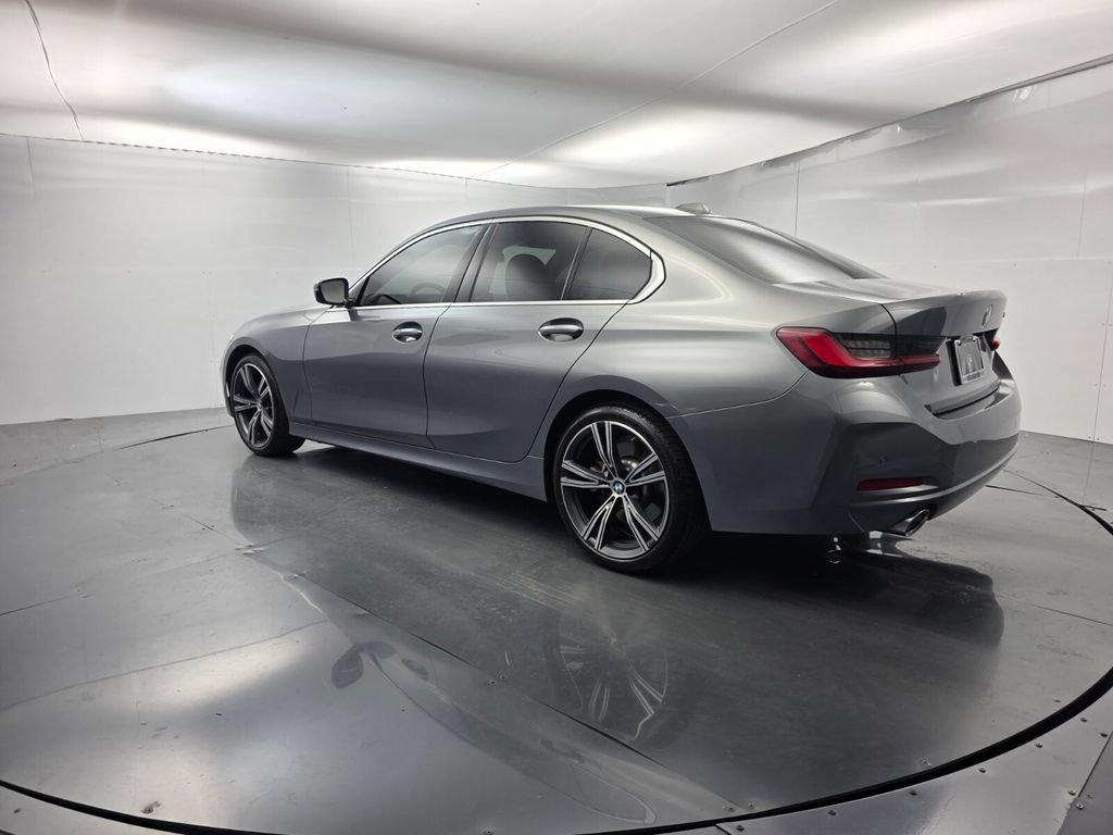 Used 2024 BMW 330i Sedan w/ Convenience Package RWD image 6