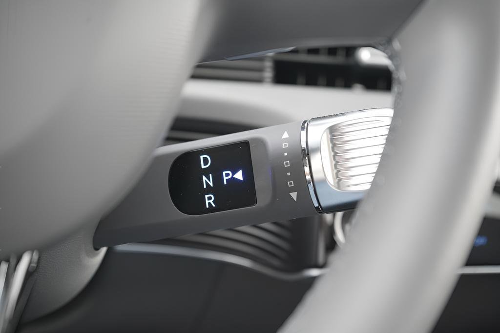 New 2026 Hyundai Ioniq 5 SEL AWD/4WD image 30