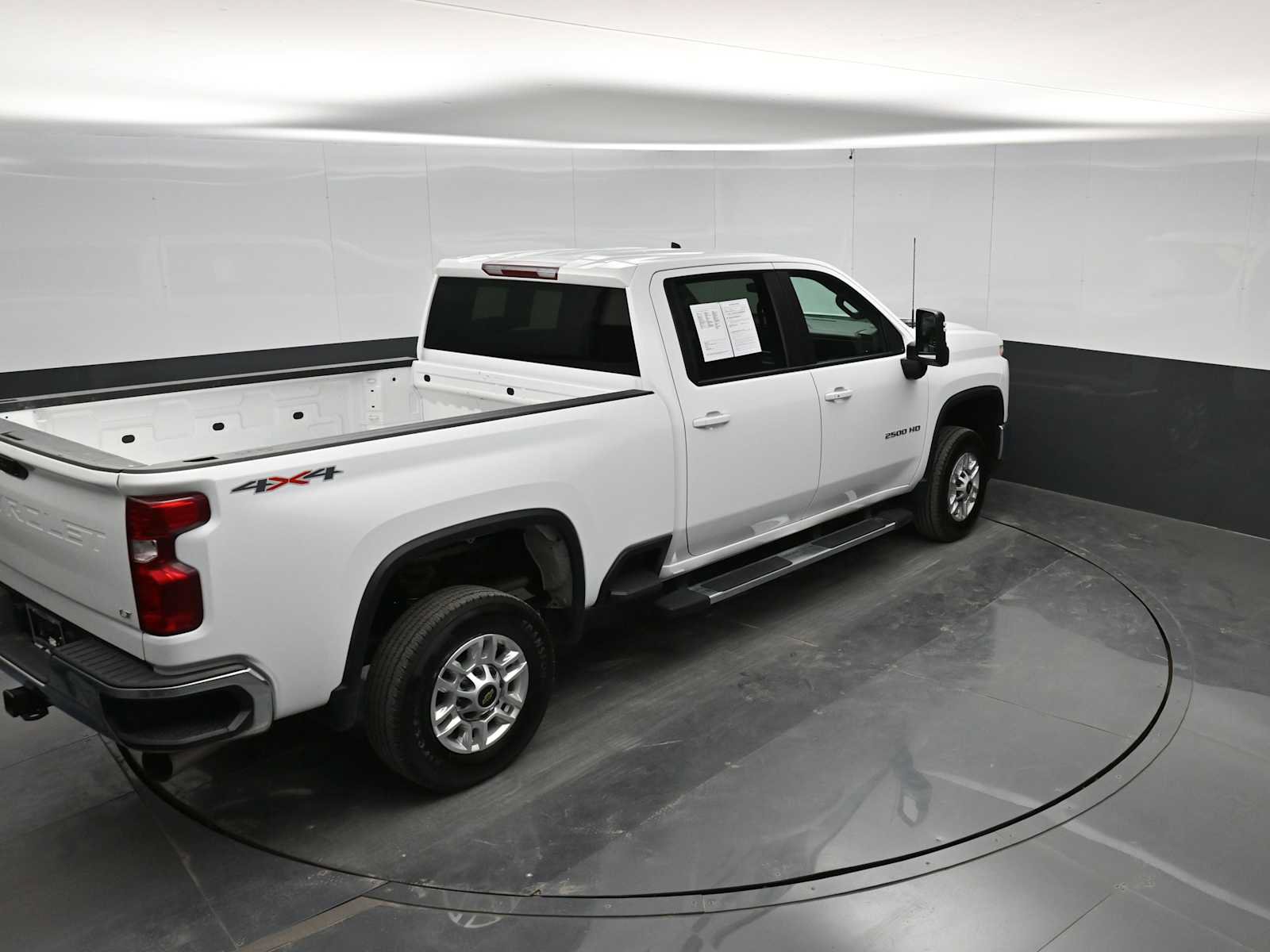 Used 2026 Chevrolet Silverado 2500 LT AWD/4WD image 37