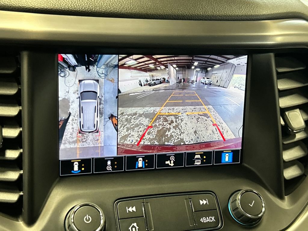 Certified 2023 GMC Acadia AT4 w/ Technology Package AWD/4WD image 23