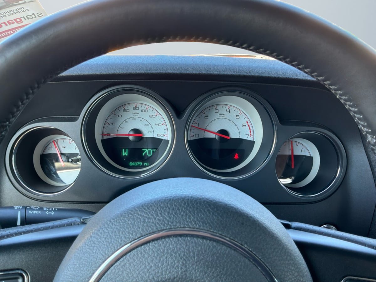 Used 2014 Dodge Challenger R/T RWD image 12