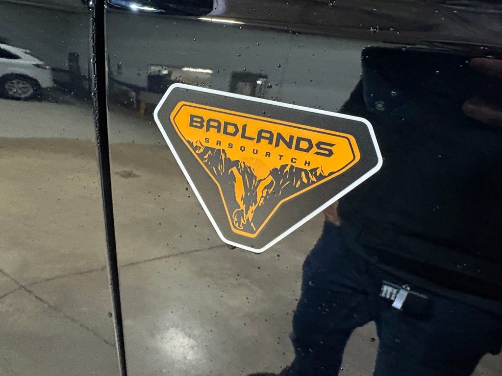 New 2026 Ford Bronco Badlands image 29