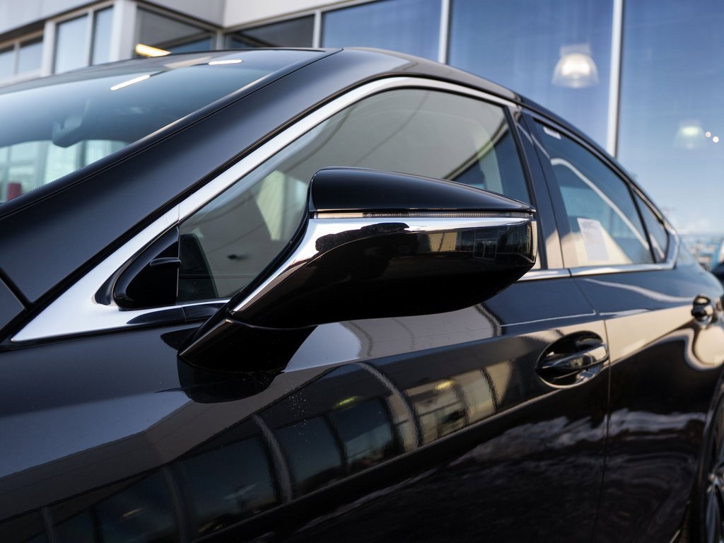 New 2025 Lexus ES 350 w/ Premium Package image 8