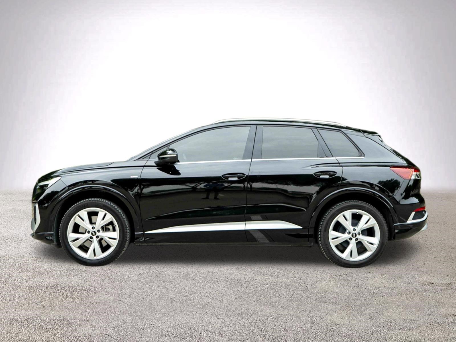 Used 2023 Audi Q4 e-tron Premium Plus AWD/4WD image 6
